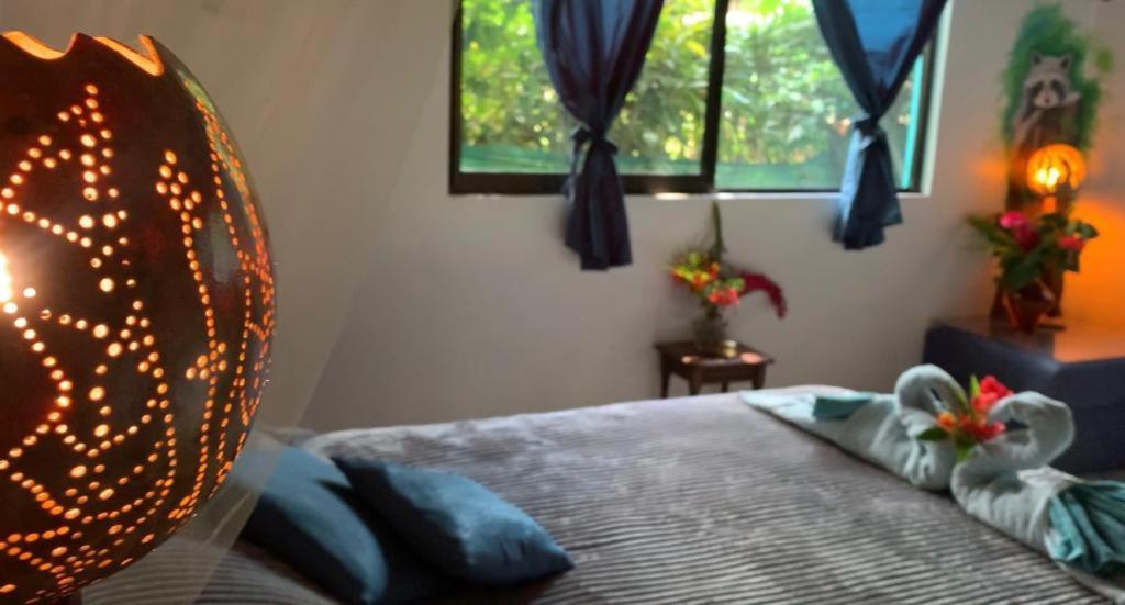 Bed and Breakfast Casa Mambo Cahuita Habitación foto